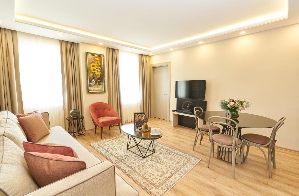 All Seasons Suites 4