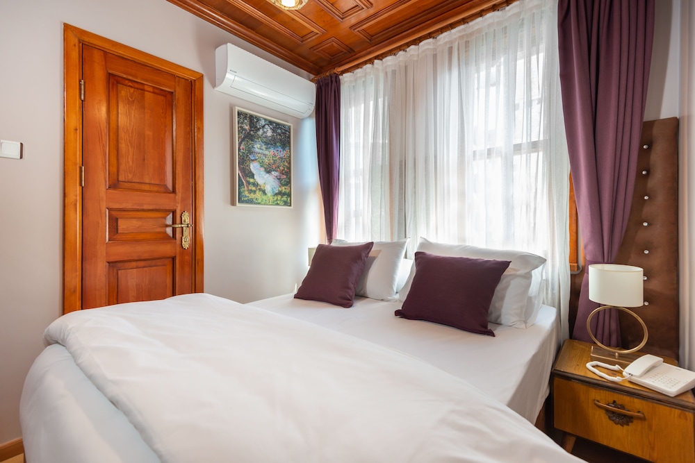 Wonder Wood Hotel 17