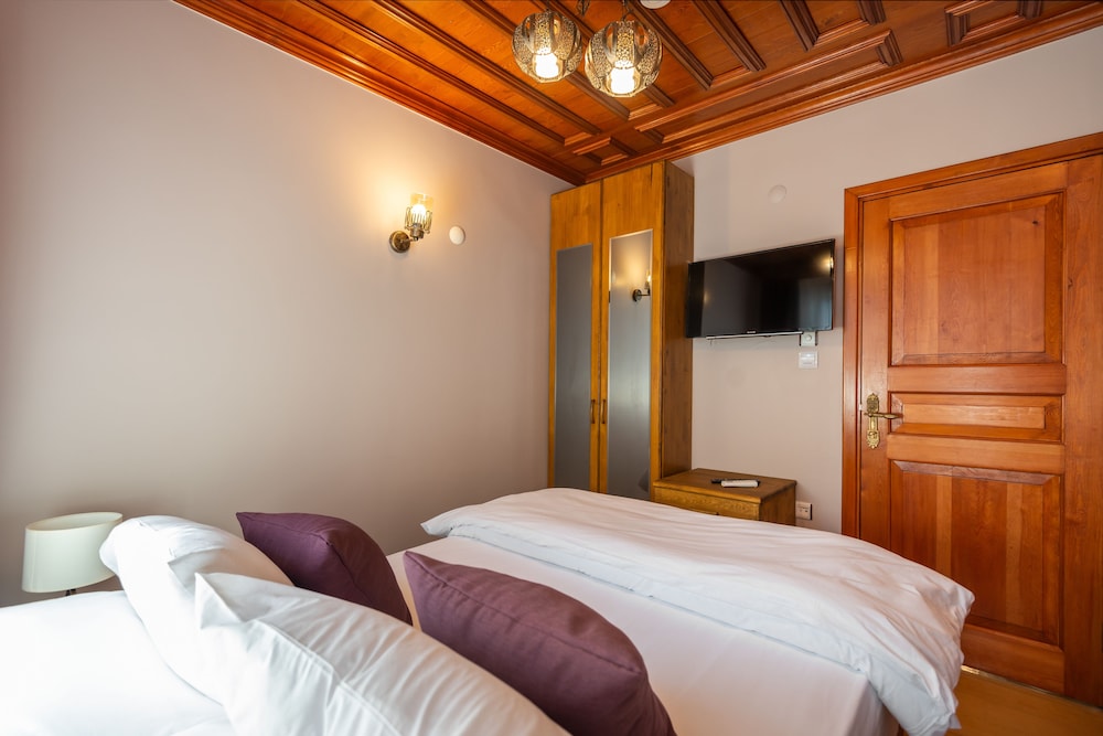 Wonder Wood Hotel 16