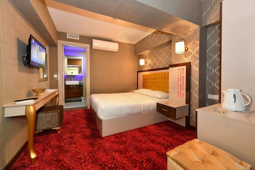 Sea Moon Hotel 11