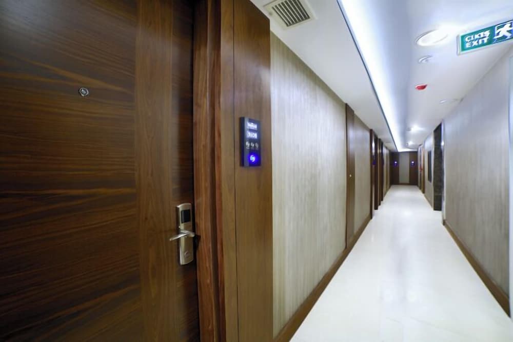 The Tango Hotel Taksim 18