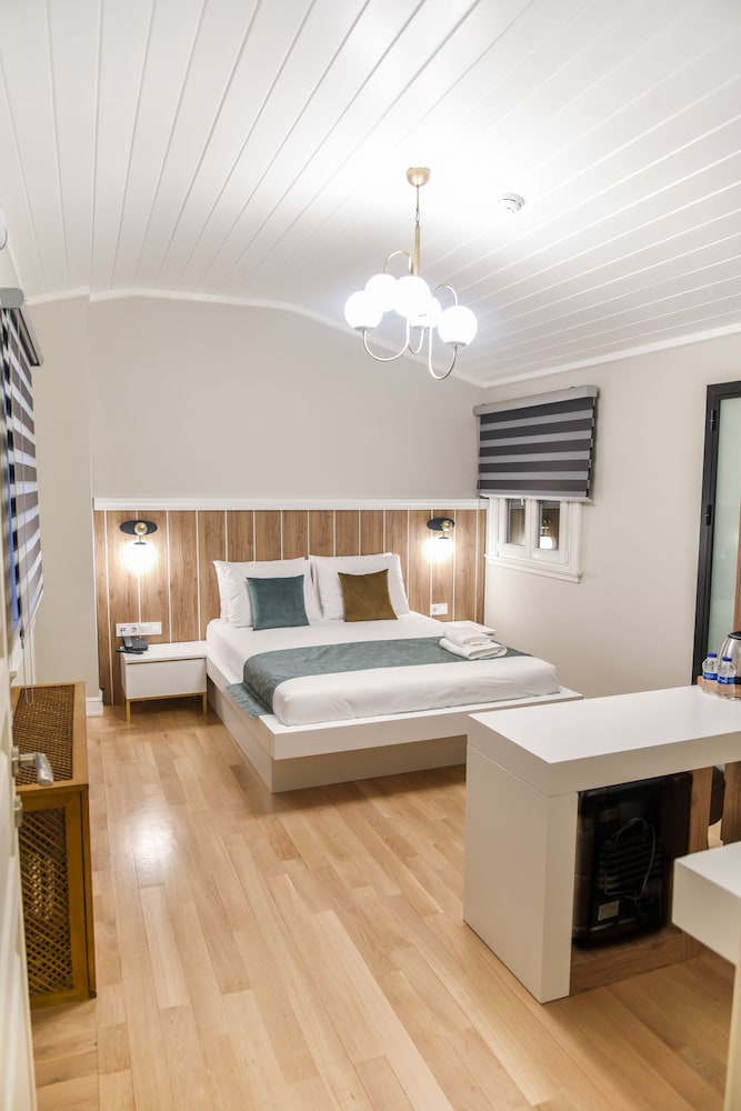 Luxir Hotel 15