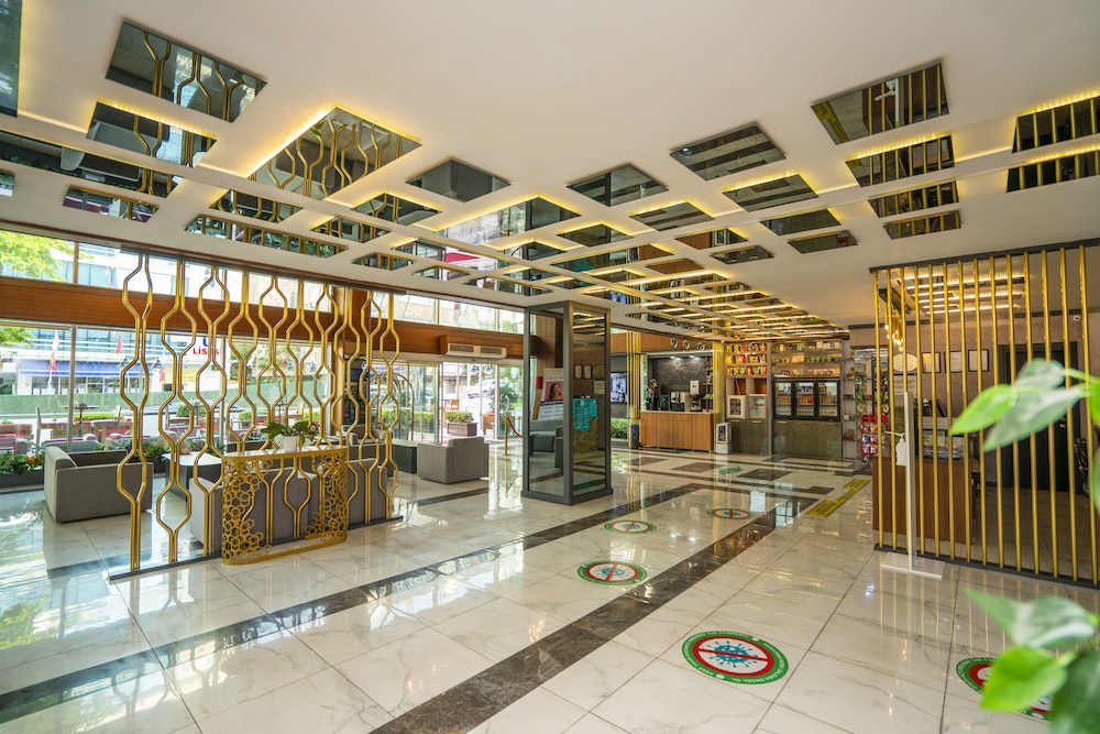 The Bostanci Hotel 3