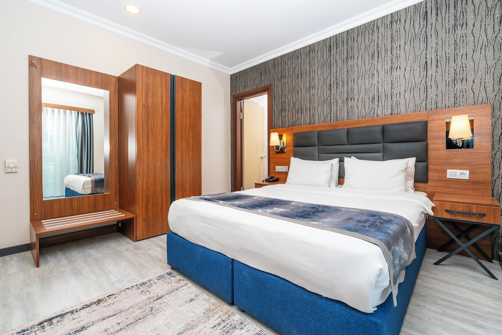 The Bostanci Hotel 21