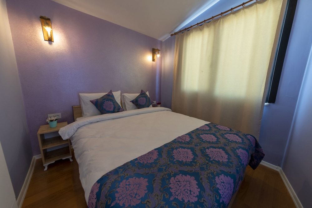 Royal Taksim Suites 21