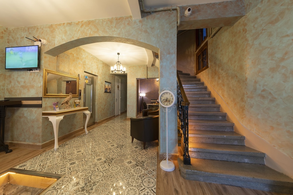 Royal Taksim Suites 4