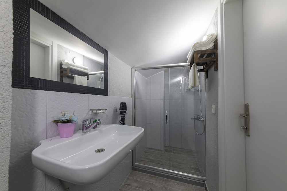Royal Taksim Suites 23