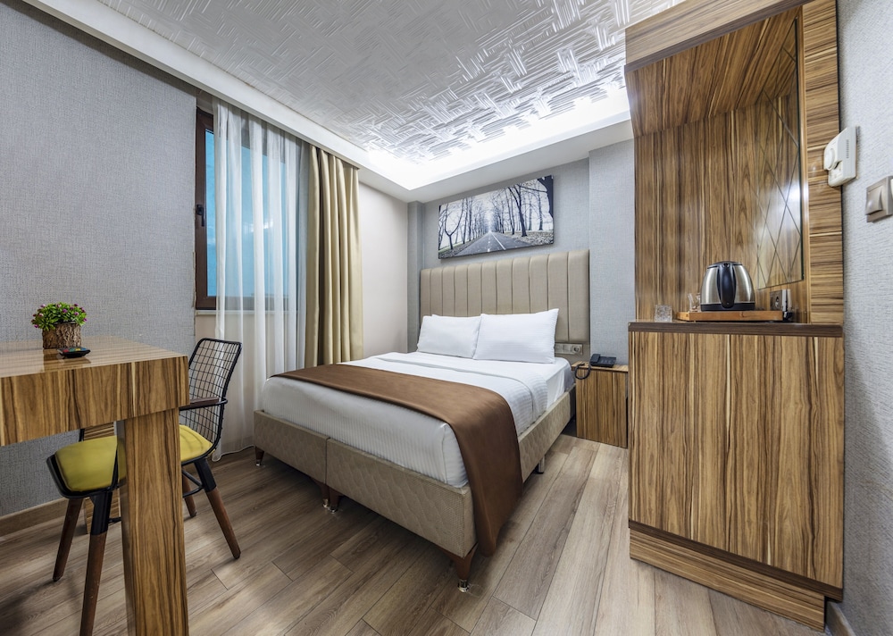 Dem Istanbul Airport Hotel 15