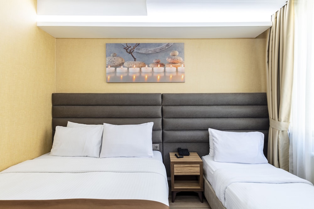 Dem Istanbul Airport Hotel 22