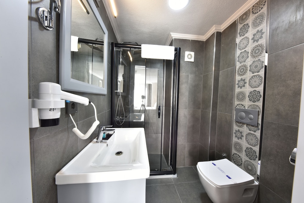 Almina Inn Hotel 22