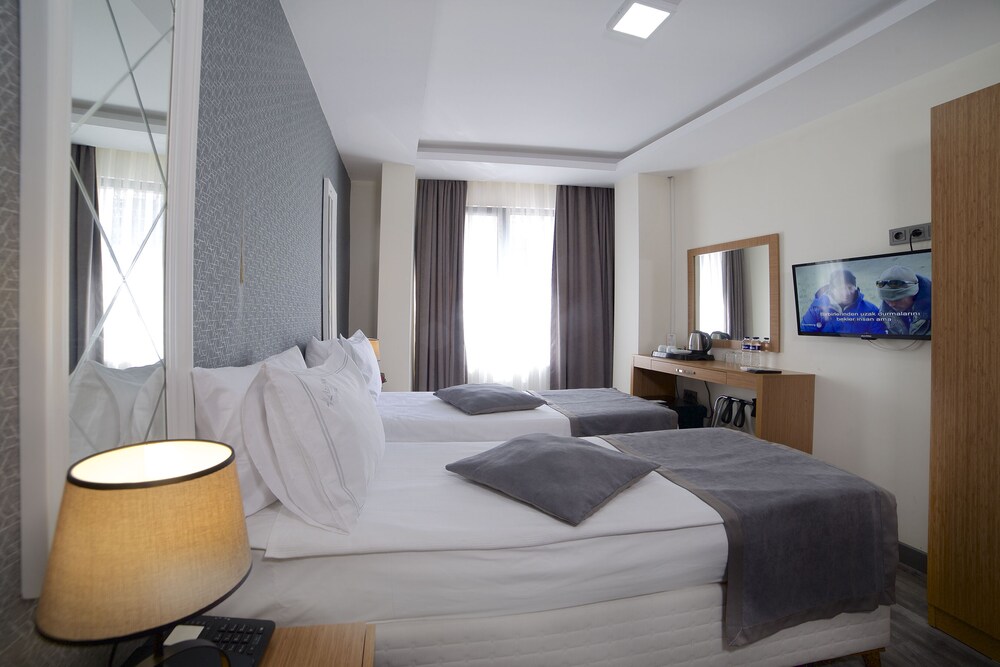 Almina Inn Hotel 8