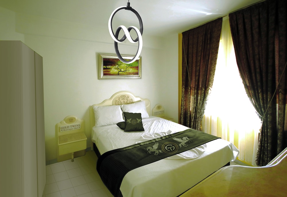 Gold Twins Boutique Hotel 6