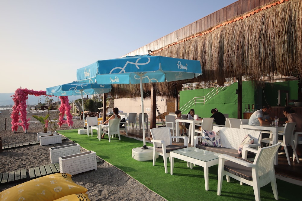 Gold Twins Boutique Hotel 23