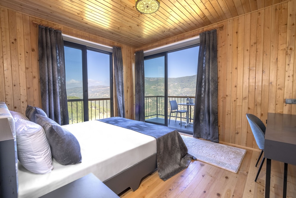 Avena Mountain Boutique Hotel 11