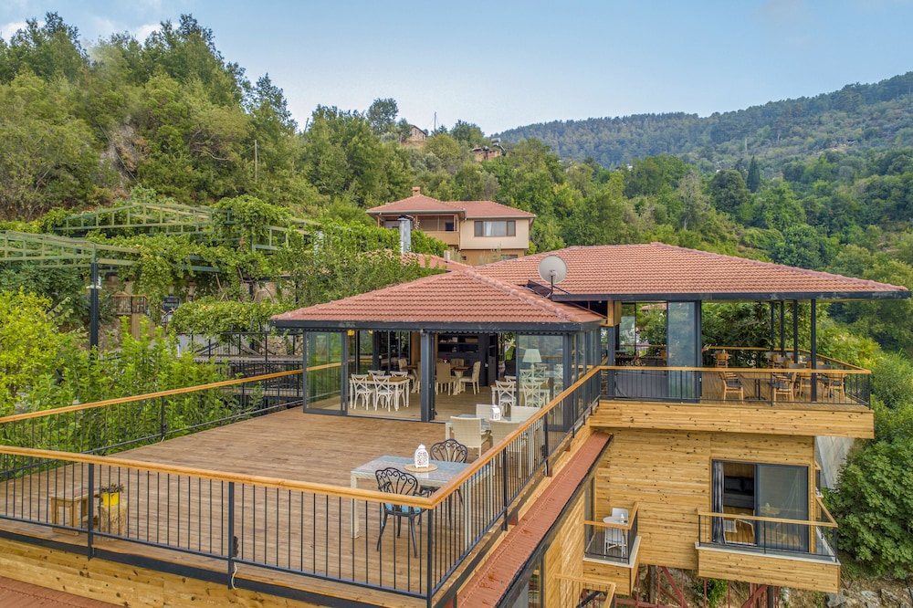 Avena Mountain Boutique Hotel 21
