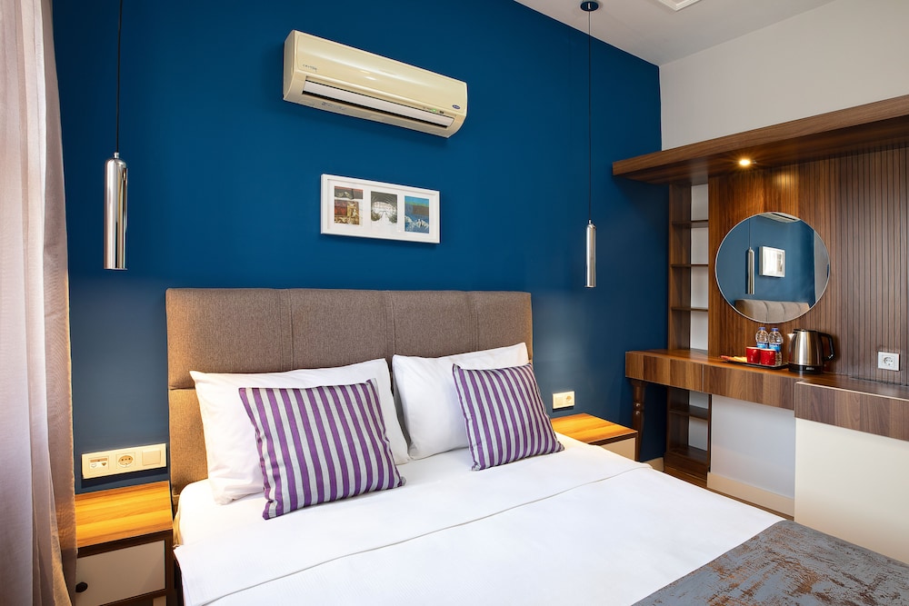 Mono Hotel 9