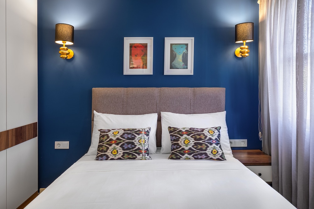 Mono Hotel 19