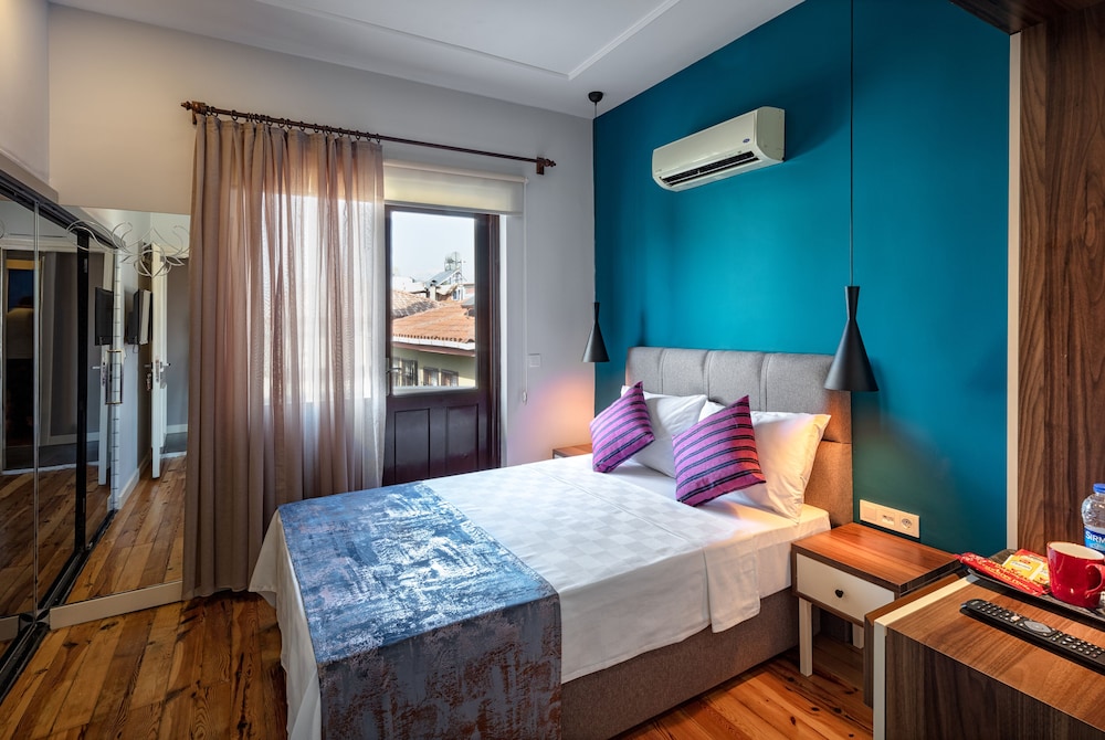 Mono Hotel 17