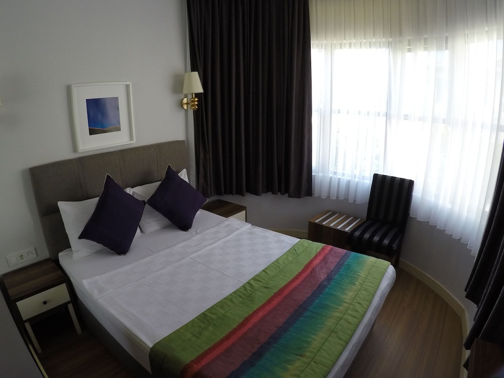 Mono Hotel 22