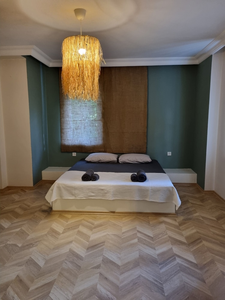 El Mundo Suites 14
