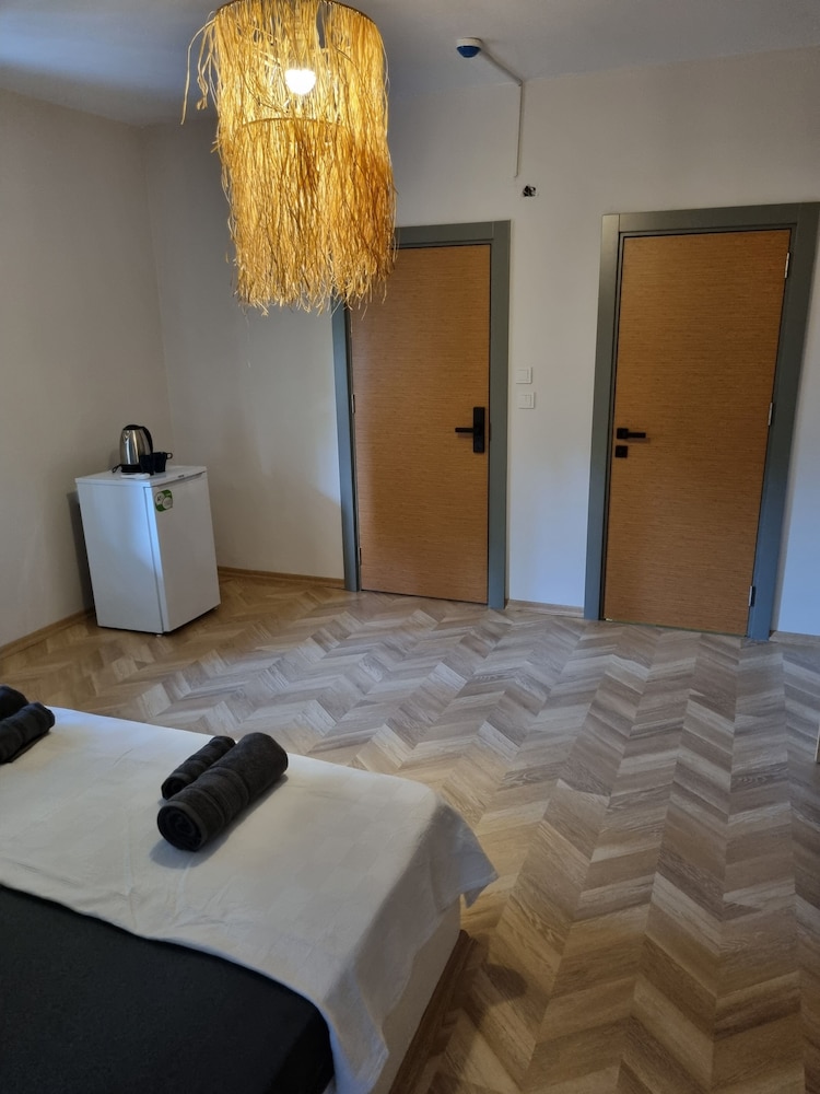 El Mundo Suites 19