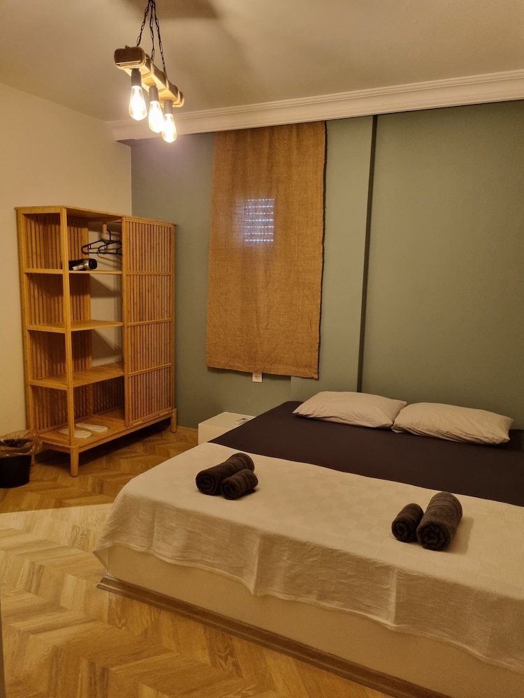 El Mundo Suites 7