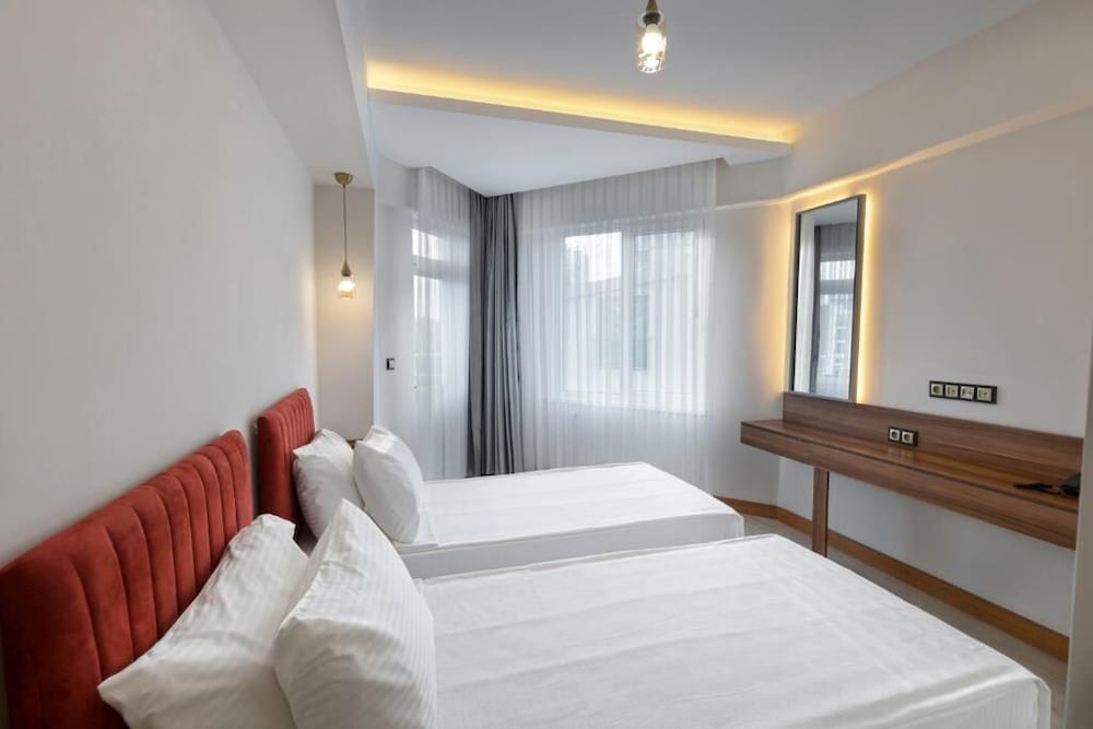 Citrus Luna Suit Hotel 5