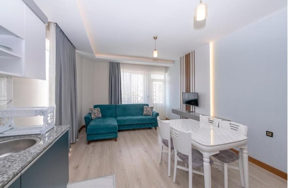 Citrus Luna Suit Hotel 8