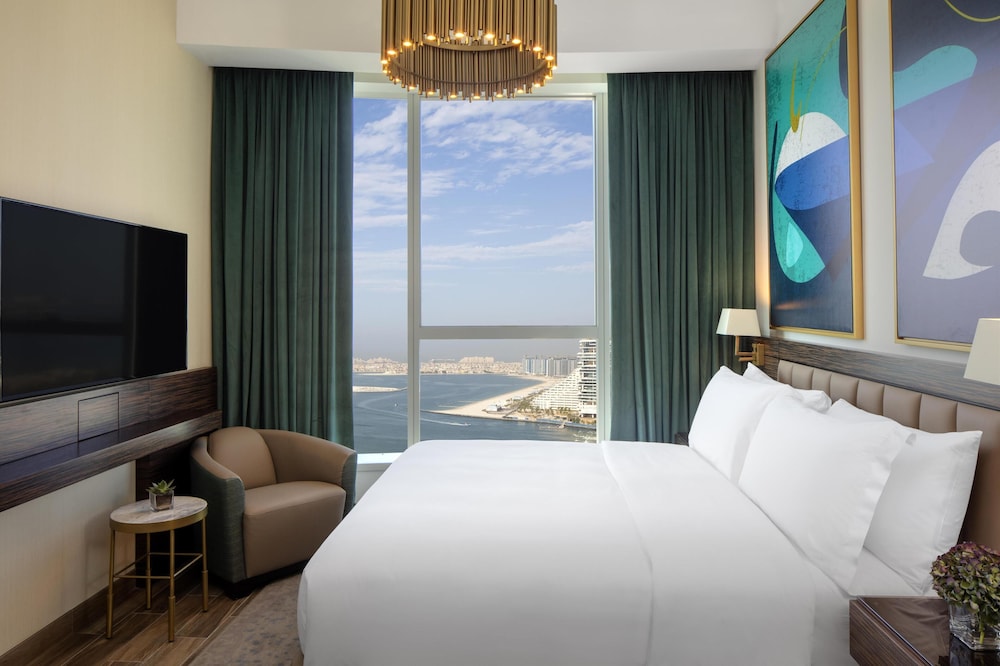 Avani + Palm View Dubai Hotel & Suites 22