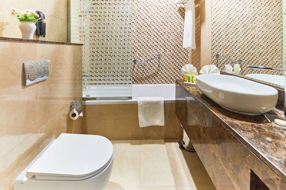 Rose Plaza Hotel 14