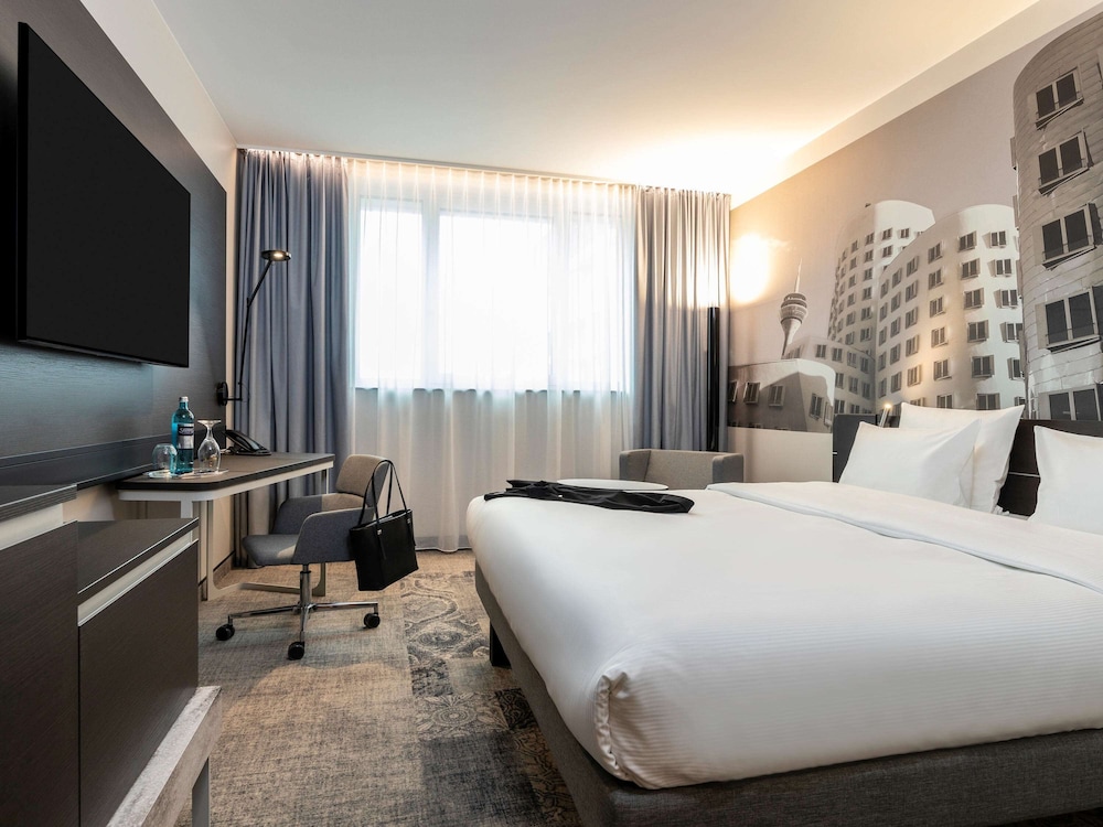 Novotel Düsseldorf Airport 1
