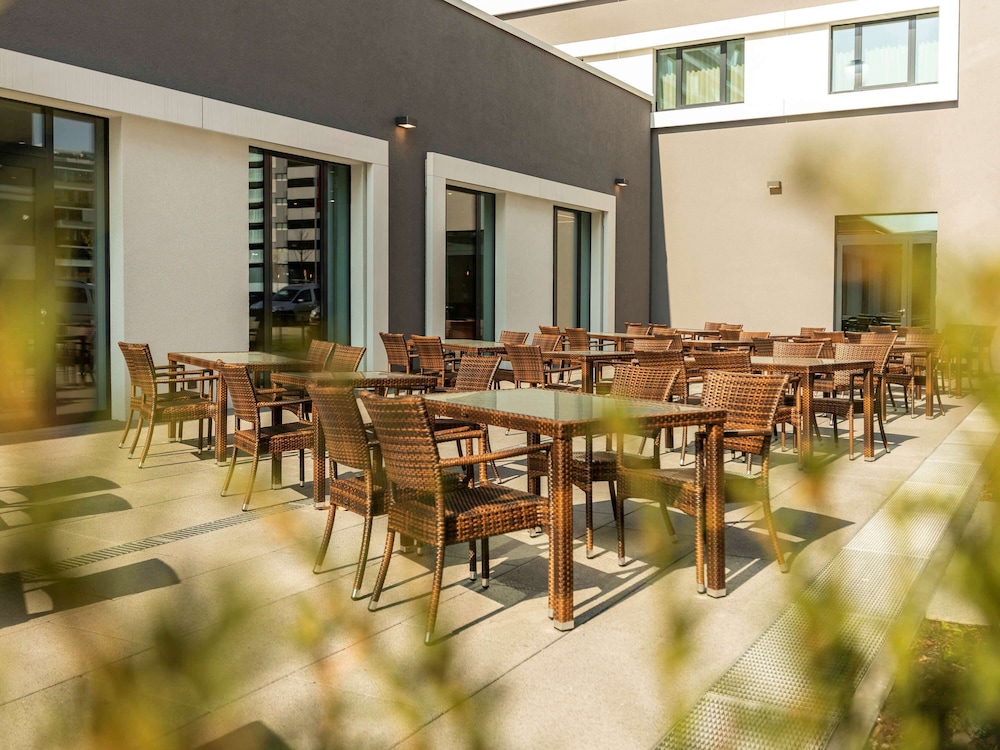 Novotel Düsseldorf Airport 19