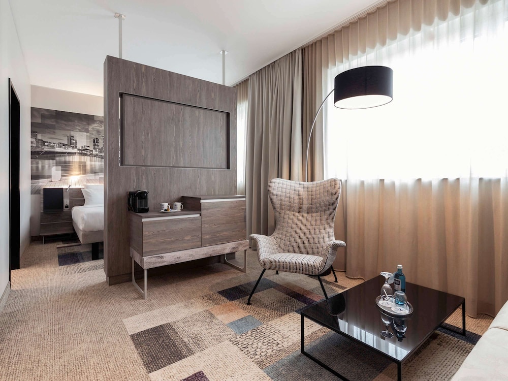Novotel Düsseldorf Airport 16