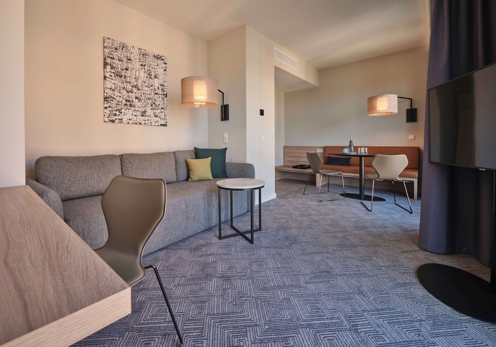Adina Apartment Hotel Cologne 23