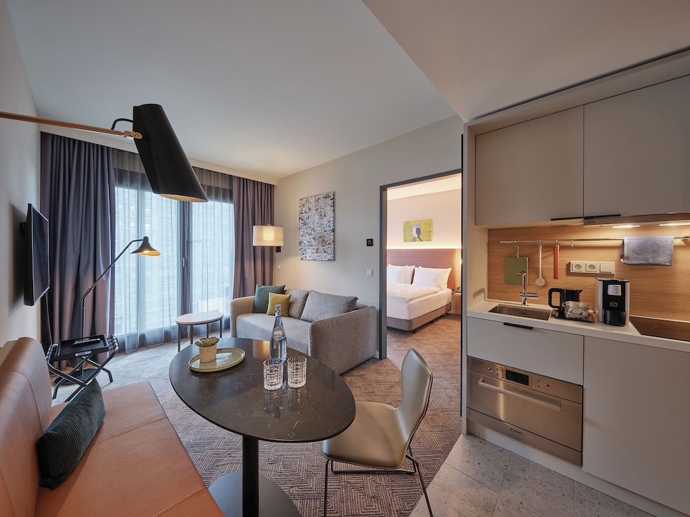 Adina Apartment Hotel Cologne 20