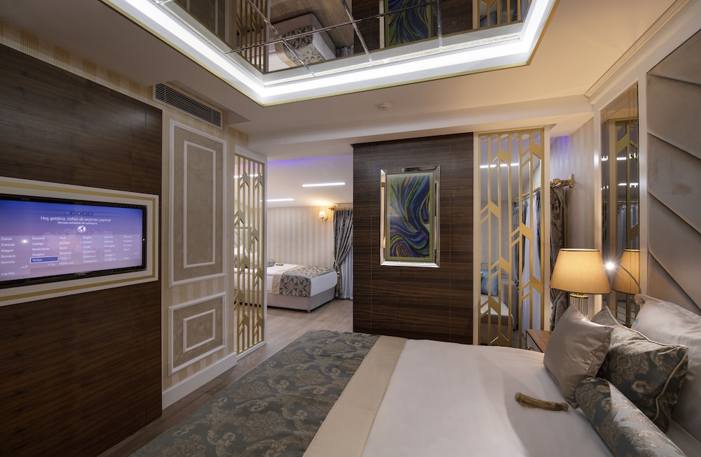 Elysium Green Suites 8