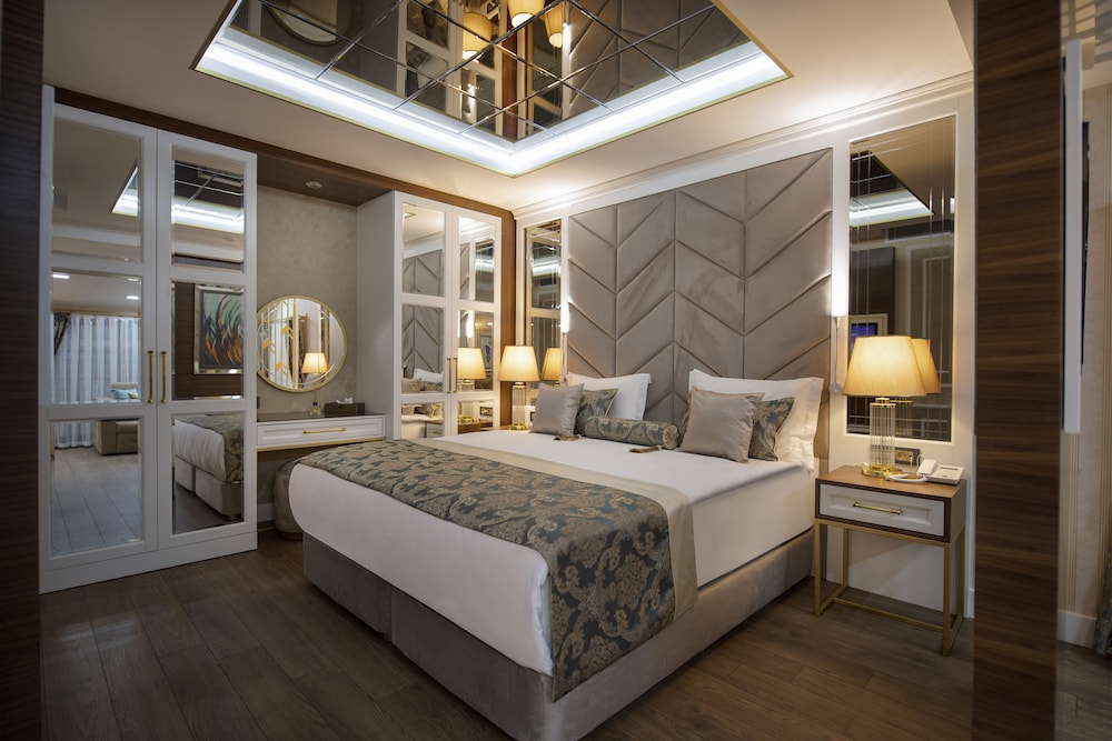 Elysium Green Suites 5