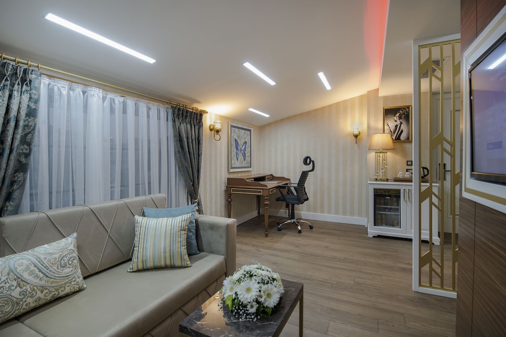 Elysium Green Suites 20
