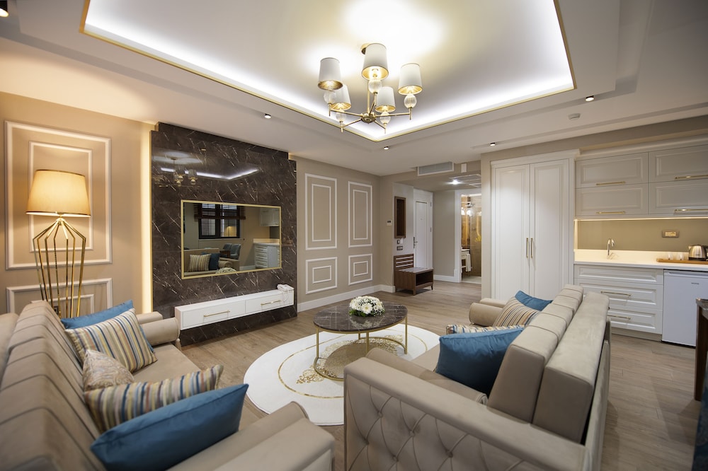 Elysium Green Suites 17