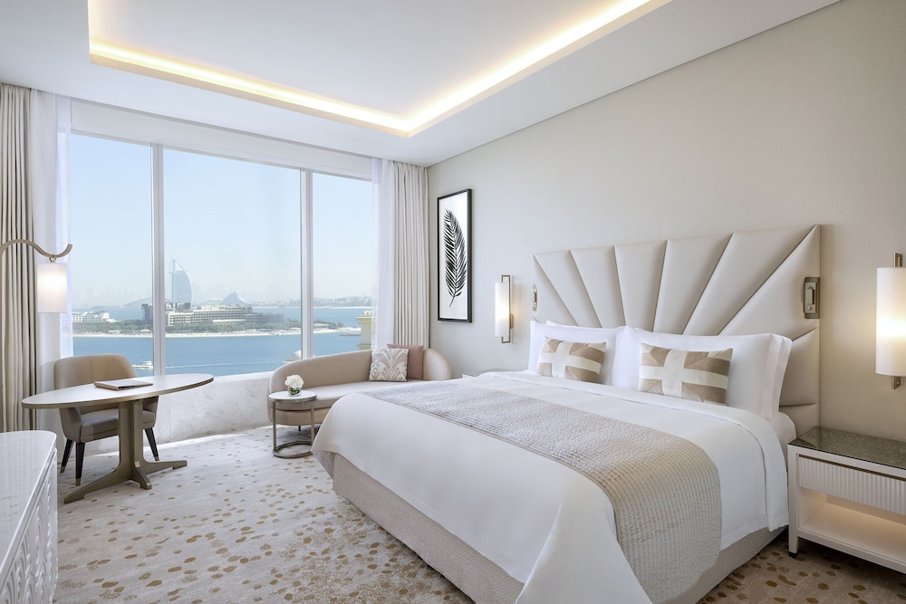 The St. Regis Dubai, The Palm 10