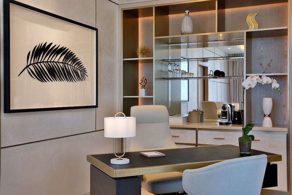 The St. Regis Dubai, The Palm 6