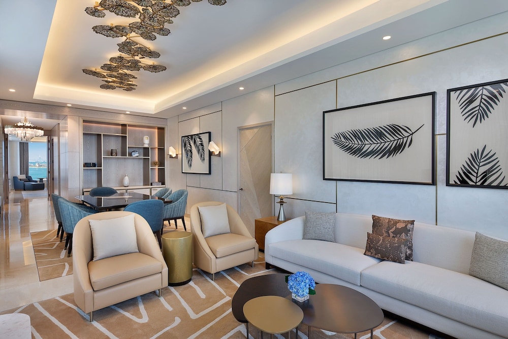 The St. Regis Dubai, The Palm 7