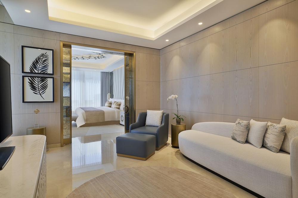 The St. Regis Dubai, The Palm 18