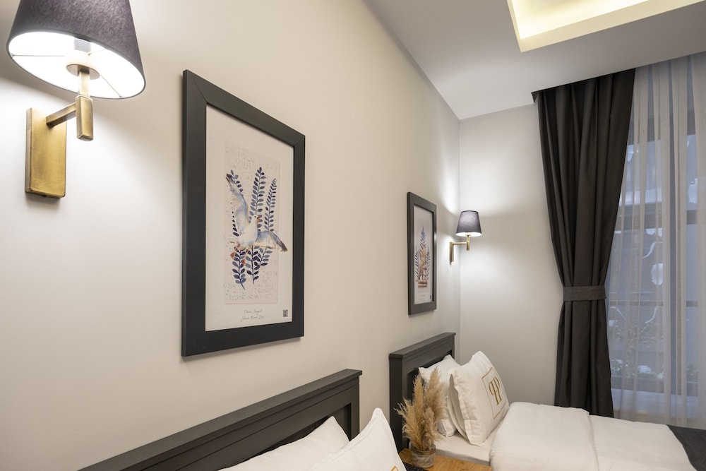 Ferman Port Hotel 22