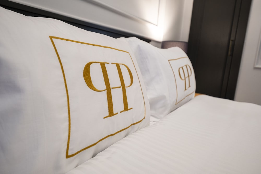 Ferman Port Hotel 23