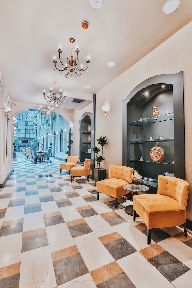 Ferman Port Hotel 3