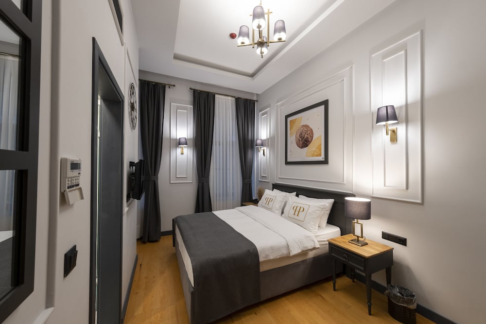 Ferman Port Hotel 17