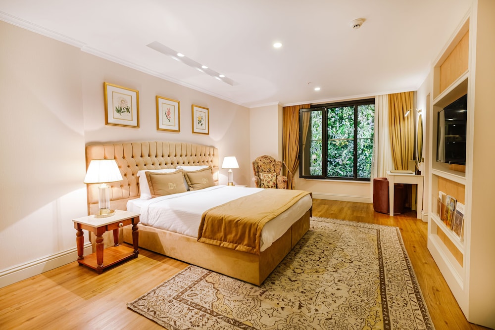 Delita City Hotel 11