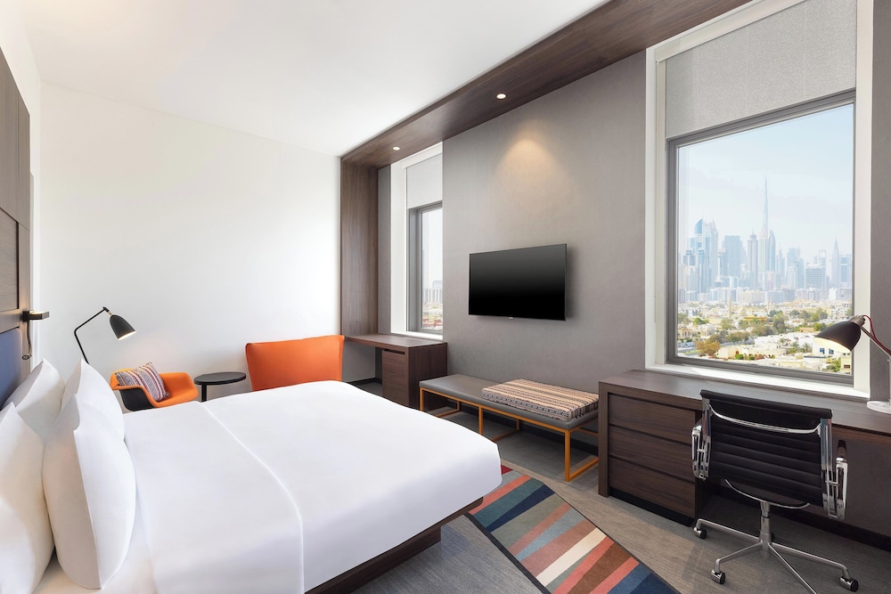 Aloft Al Mina, Dubai 16