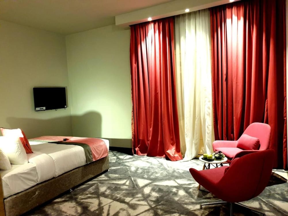 Fortune Atrium Hotel 8